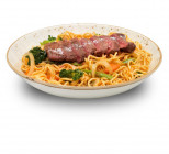 Beef Curry Rojo Yakisoba