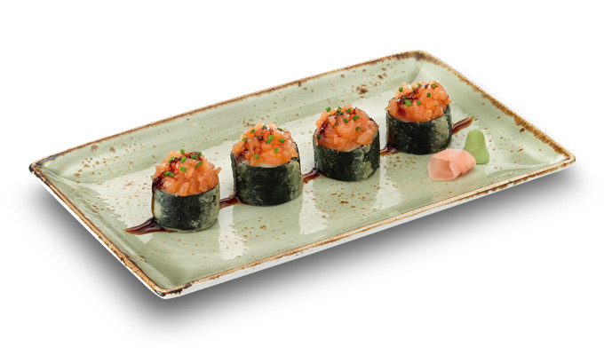 Salmón Tartar Roll